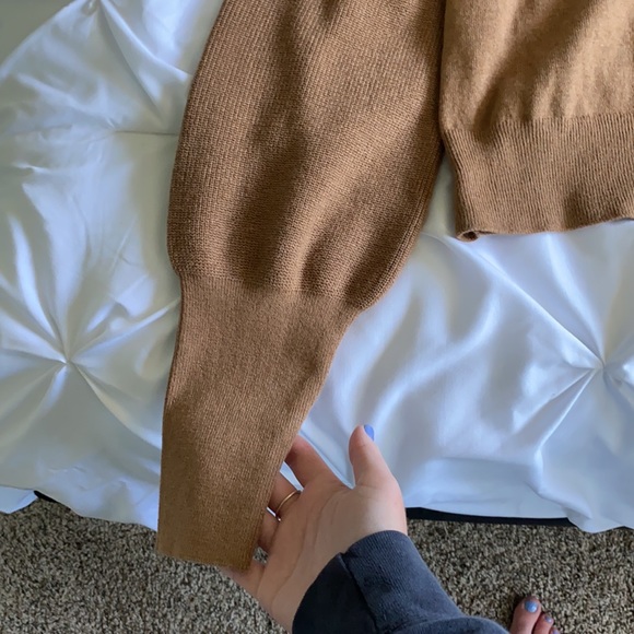 New! Brown Long Sleeve - Picture 2 of 5